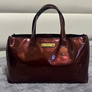 Louis Vuitton Wilshire Amarante Vernis